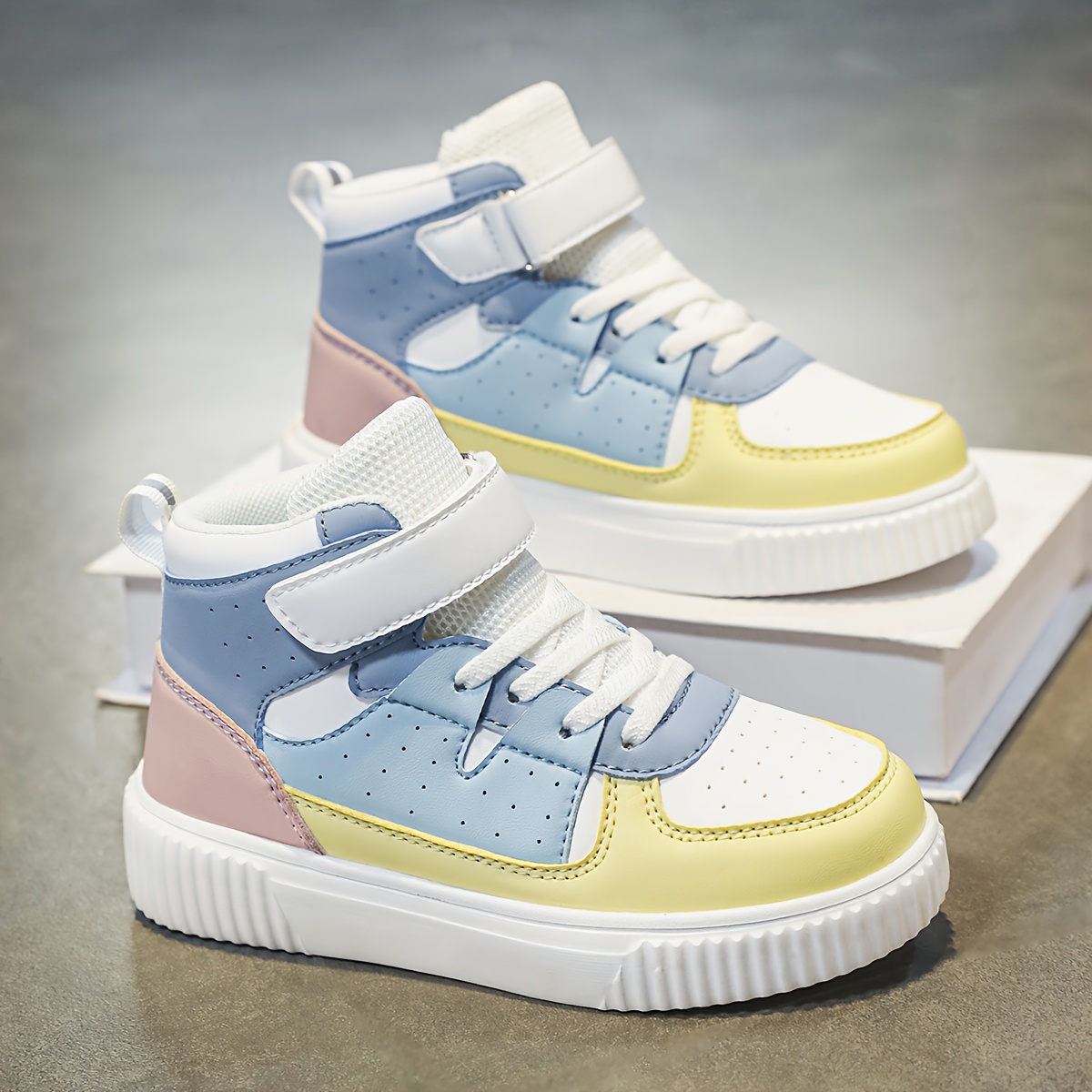 Scarpe da Skate Traspiranti e Leggere con Tomaia Alta | Sneakers…