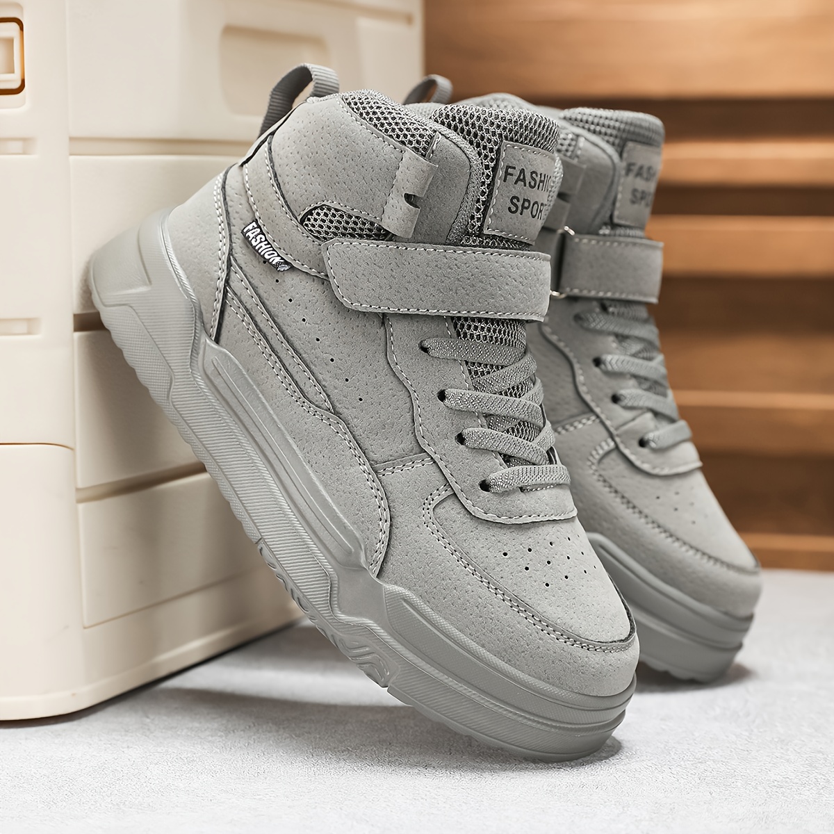 Sneakers Grigie per Ragazzi e Ragazze per Tutte le Stagioni…