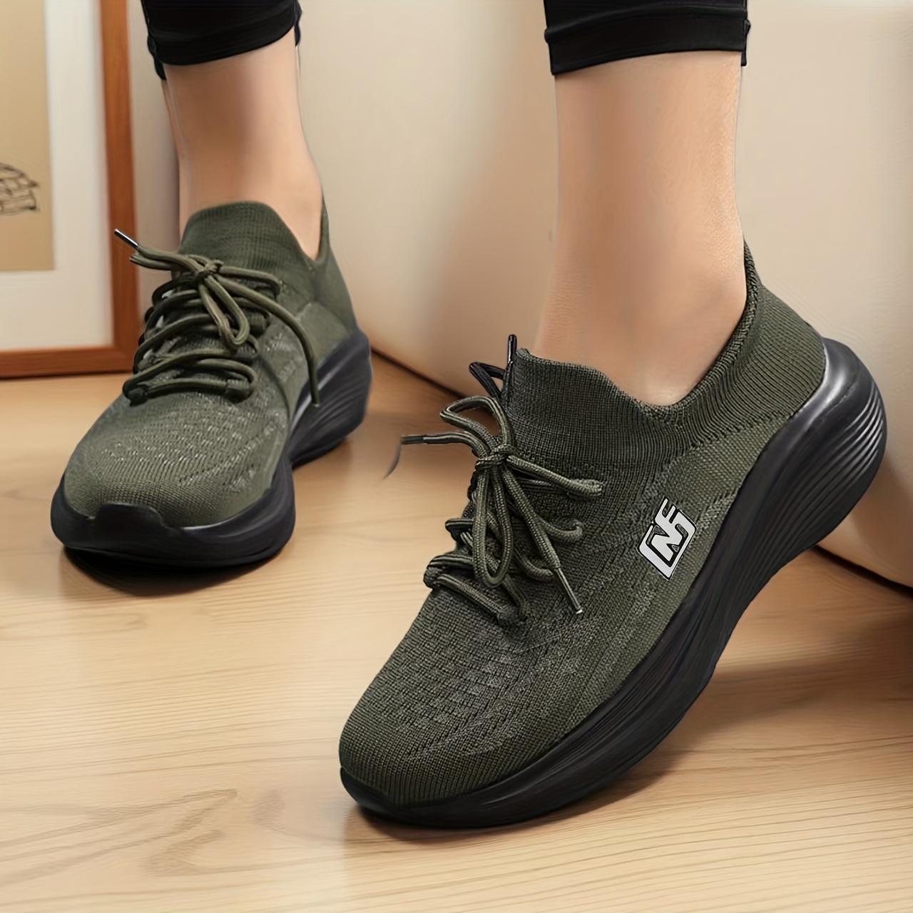 Sneakers Casual Flash a basso prezzo unisex Four Seasons Guni…
