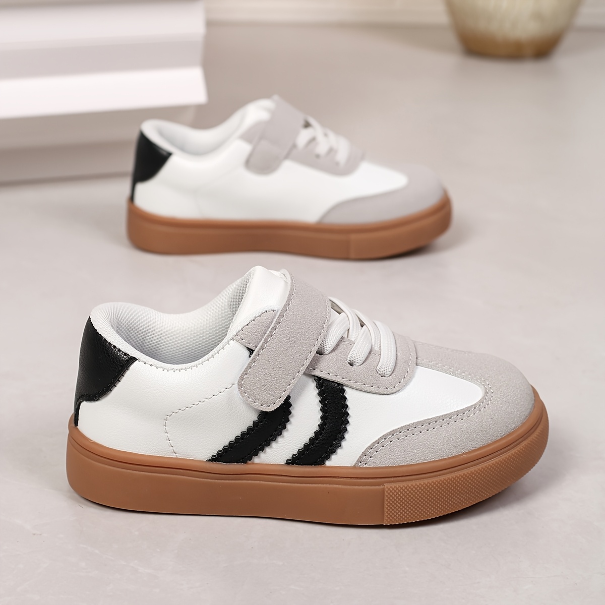 Scarpe da ginnastica da bambina 1 paio, modello…